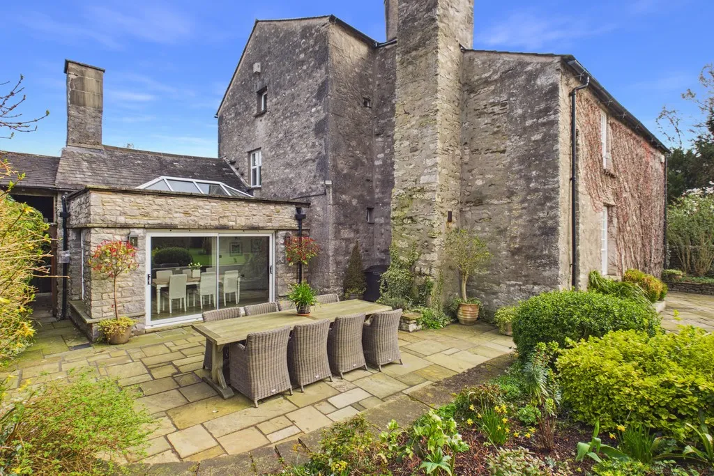 Old Parsonage Farmhouse, Beetham, LA7, photo 31