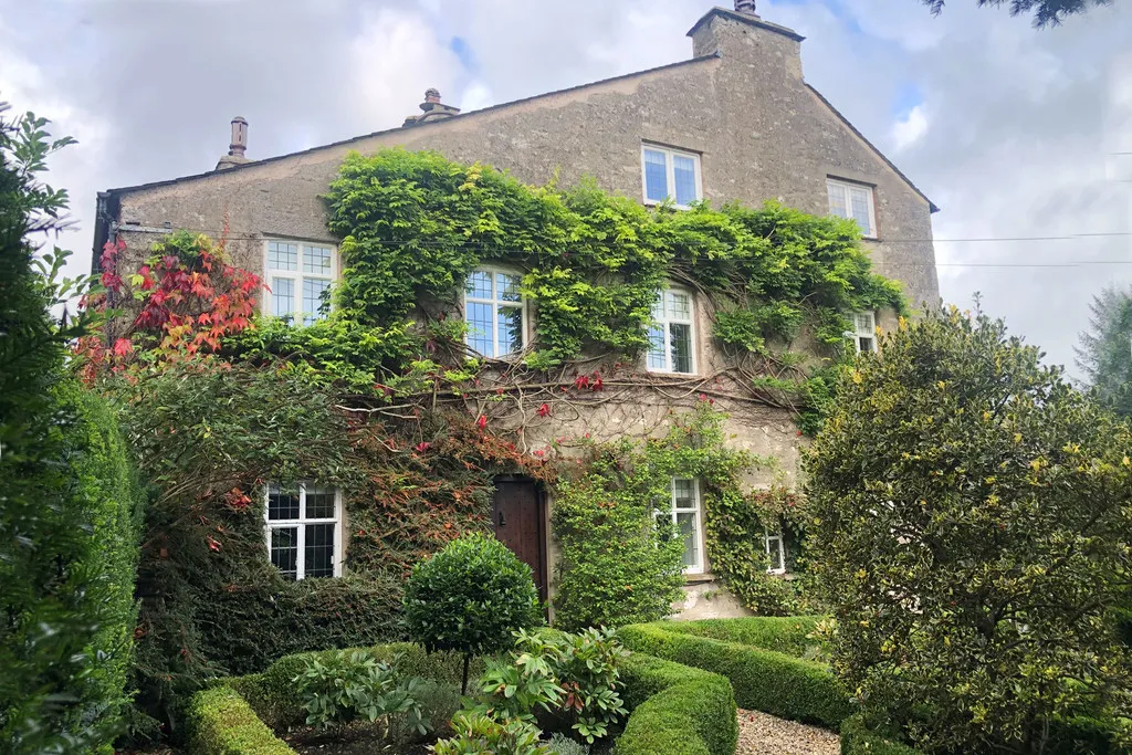 5 bed house for sale, Old Parsonage Farmhouse, Beetham, LA7