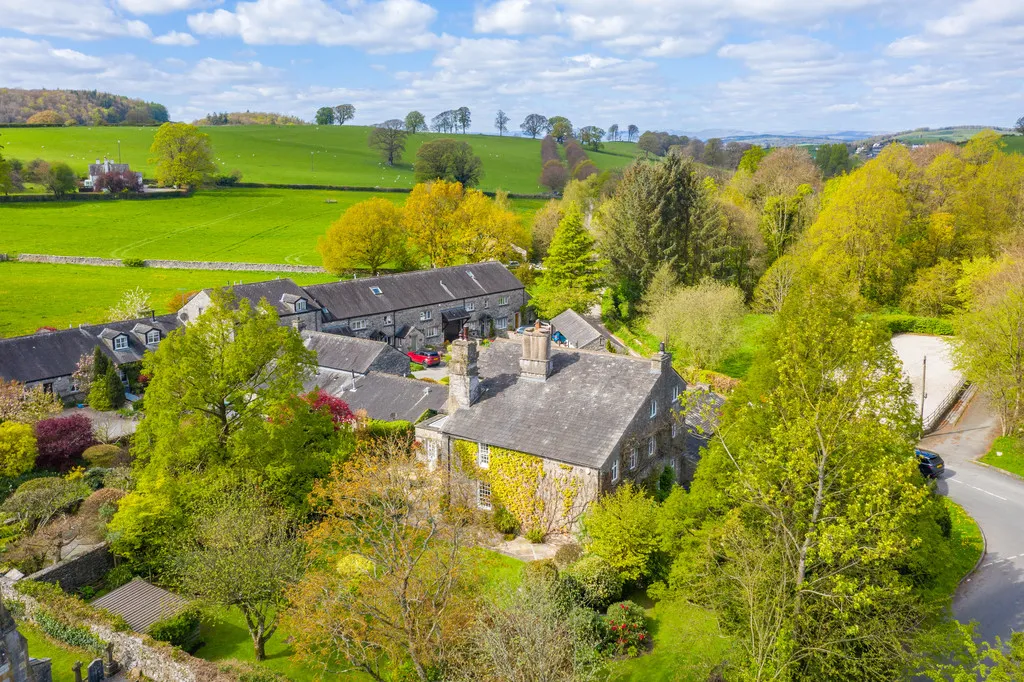 Old Parsonage Farmhouse, Beetham, LA7, photo 33