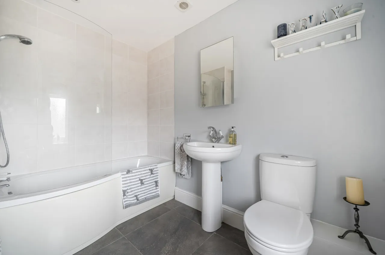 Burney Bit, Pamber Heath, Tadley, Hampshire, RG26 3TJ, photo 20