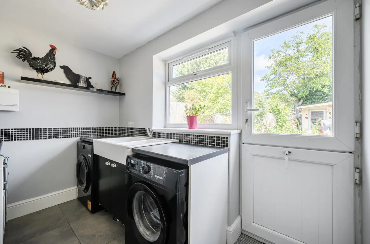 Burney Bit, Pamber Heath, Tadley, Hampshire, RG26 3TJ, photo 17
