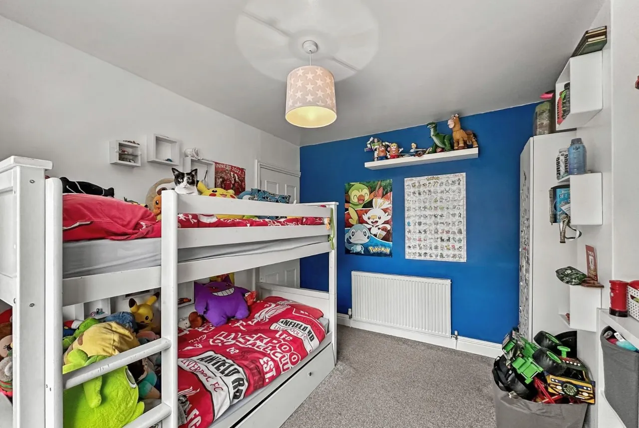 Clover Road, Timperley, Cheshire WA15 7NL, photo 22