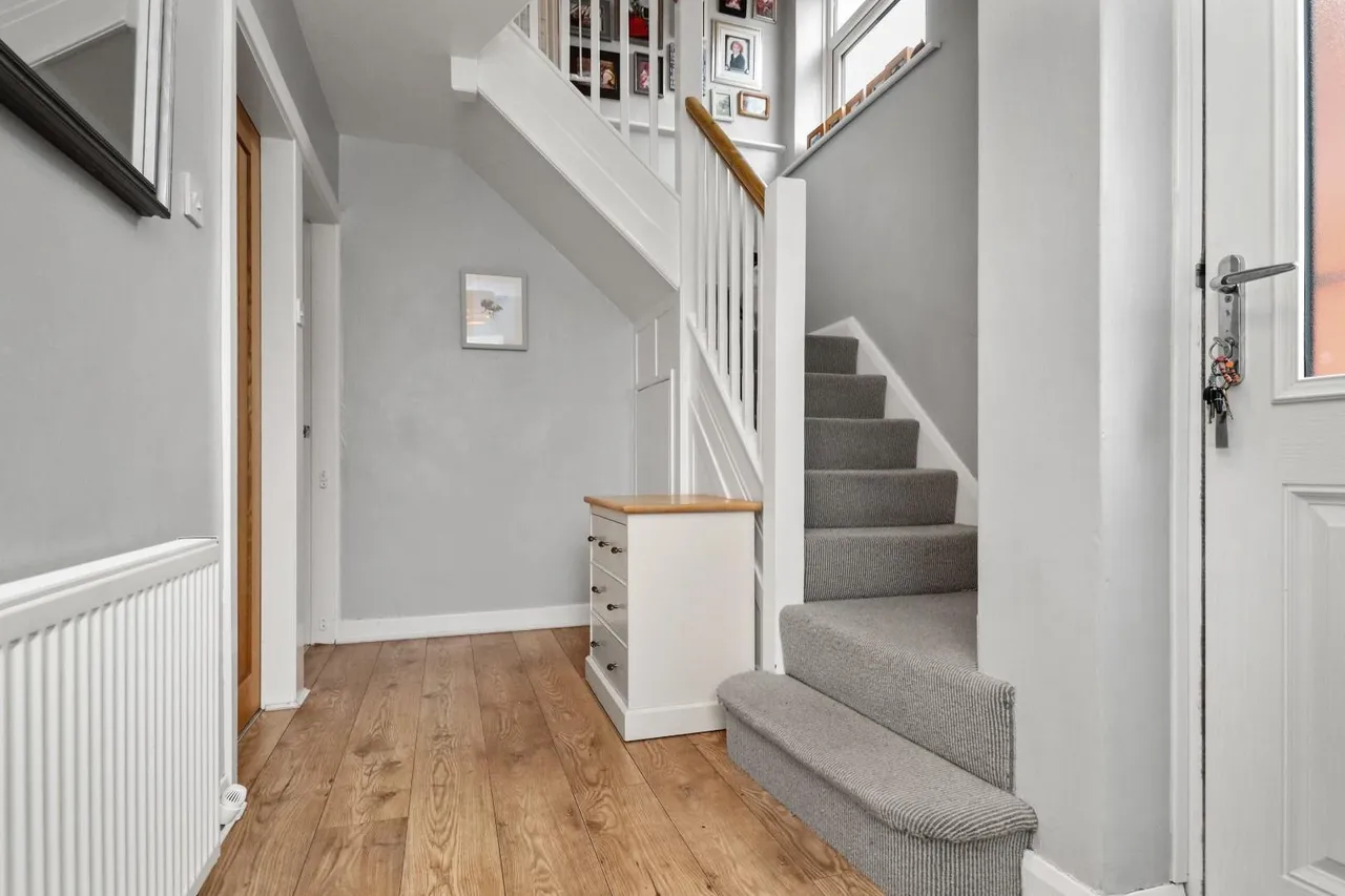 Clover Road, Timperley, Cheshire WA15 7NL, photo 15