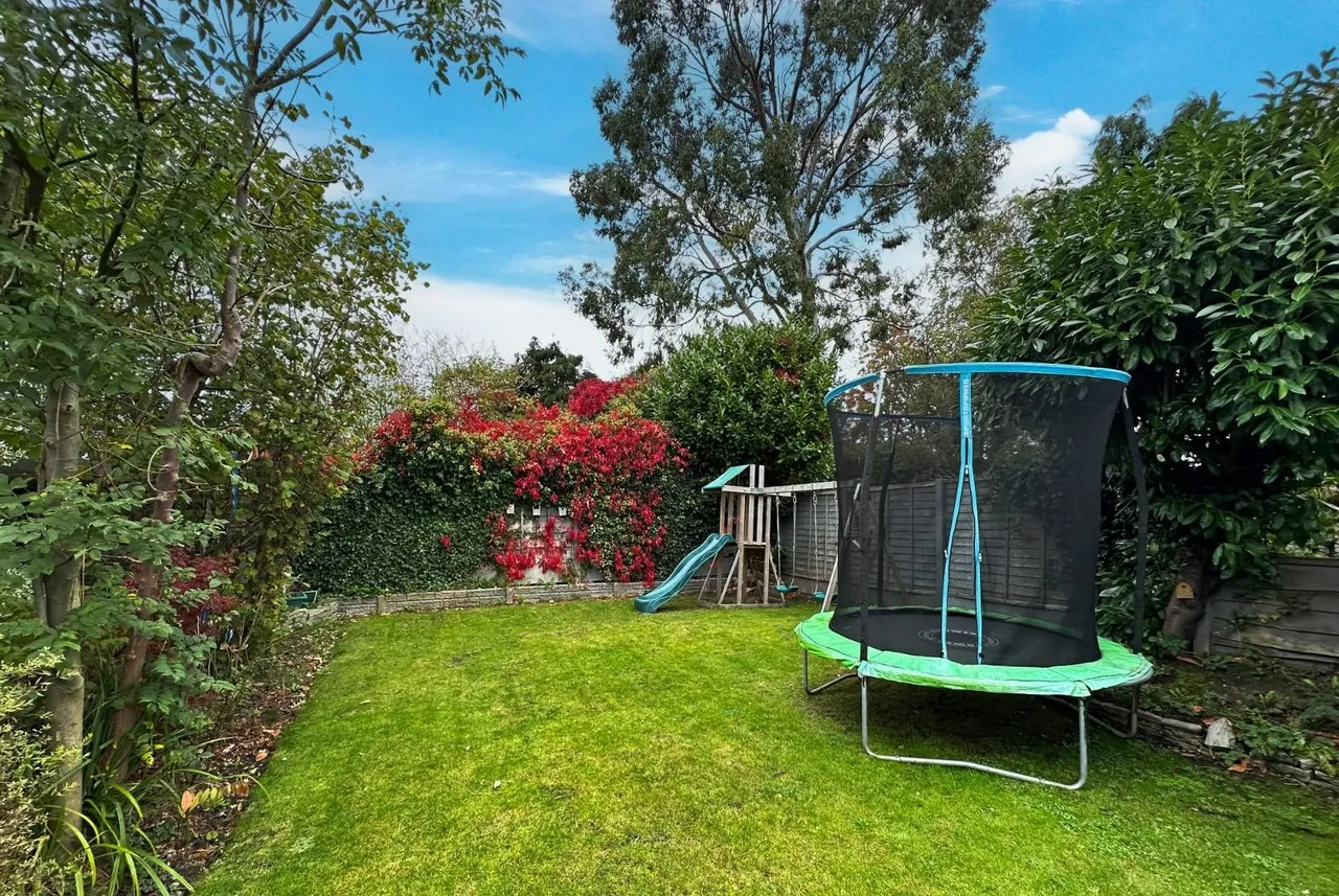 Clover Road, Timperley, Cheshire WA15 7NL, photo 25