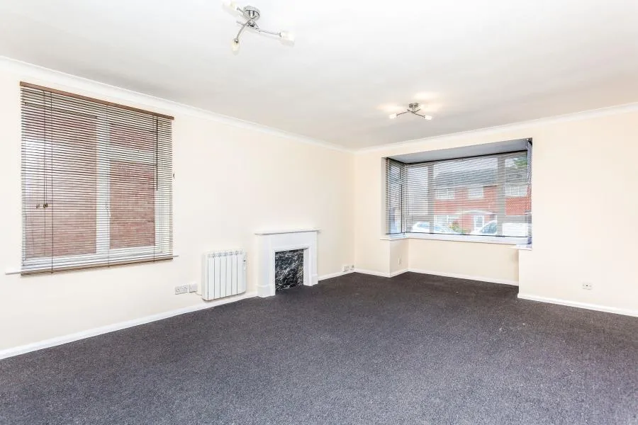 Grove Road, Burgess Hill, RH15, photo 4