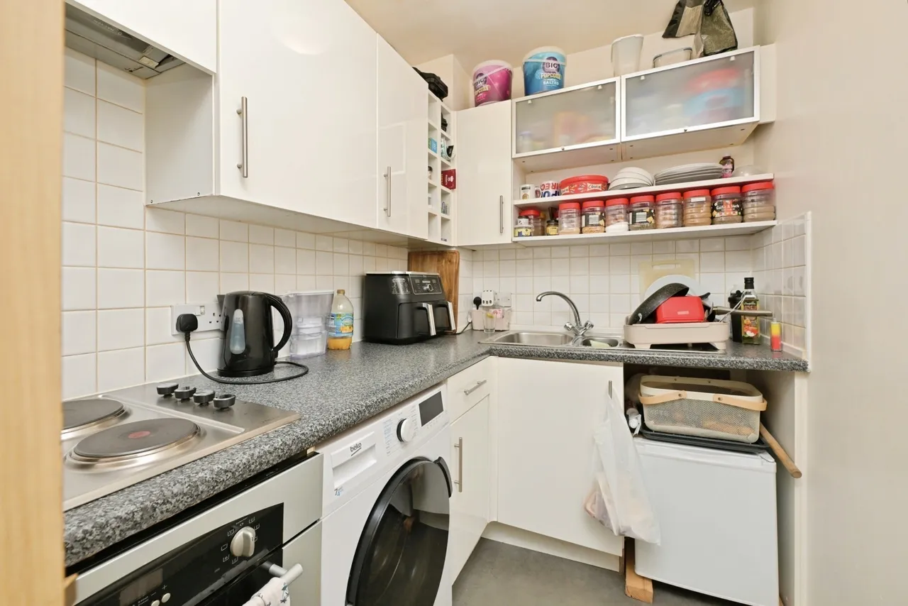 West Cotton Close, Northampton, Northamptonshire, NN4, photo 4