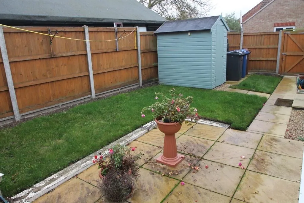 Blue Bell Gardens, Lakenheath, photo 11