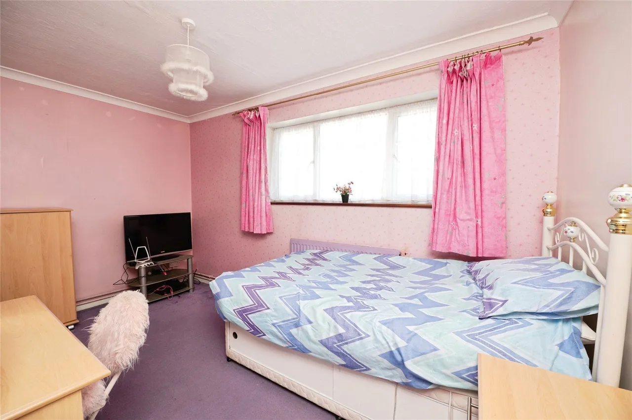 Renown Close, Romford, RM7, photo 10