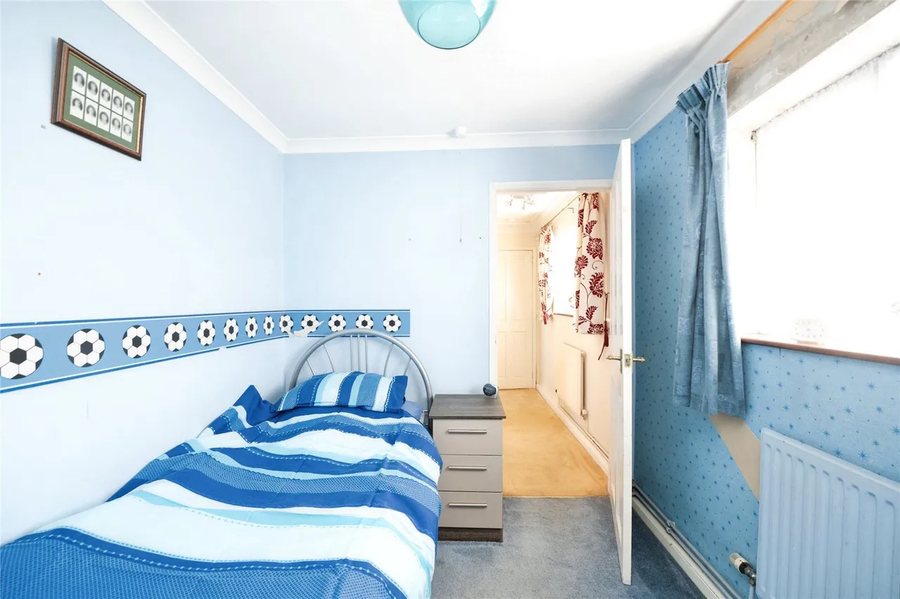 Renown Close, Romford, RM7, photo 15