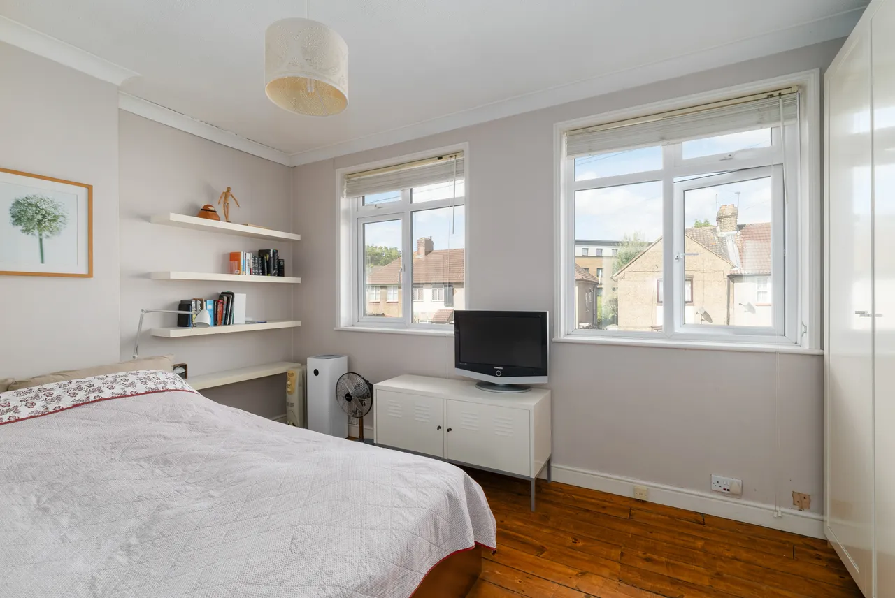 Hesperus Crescent, London, E14, photo 5