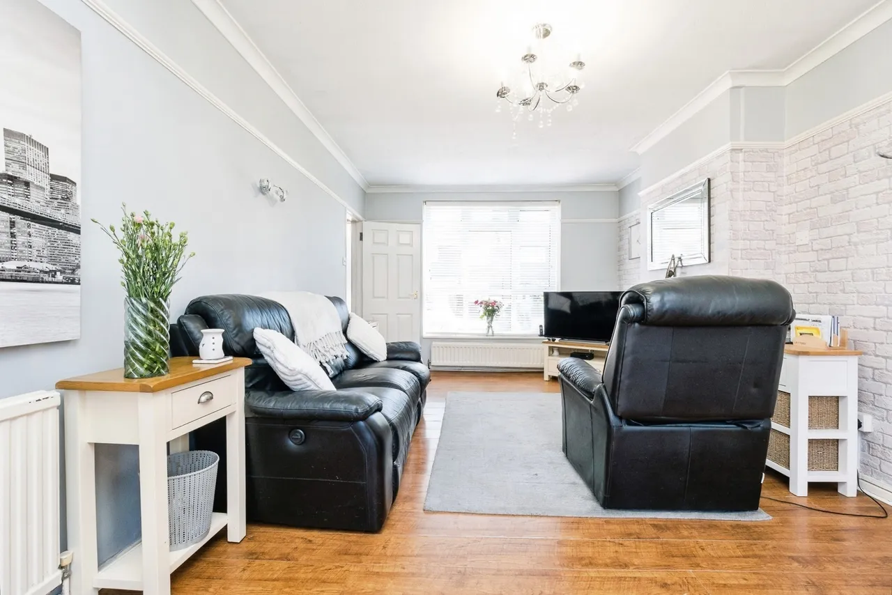 Roycraft Avenue, Barking, IG11, photo 5