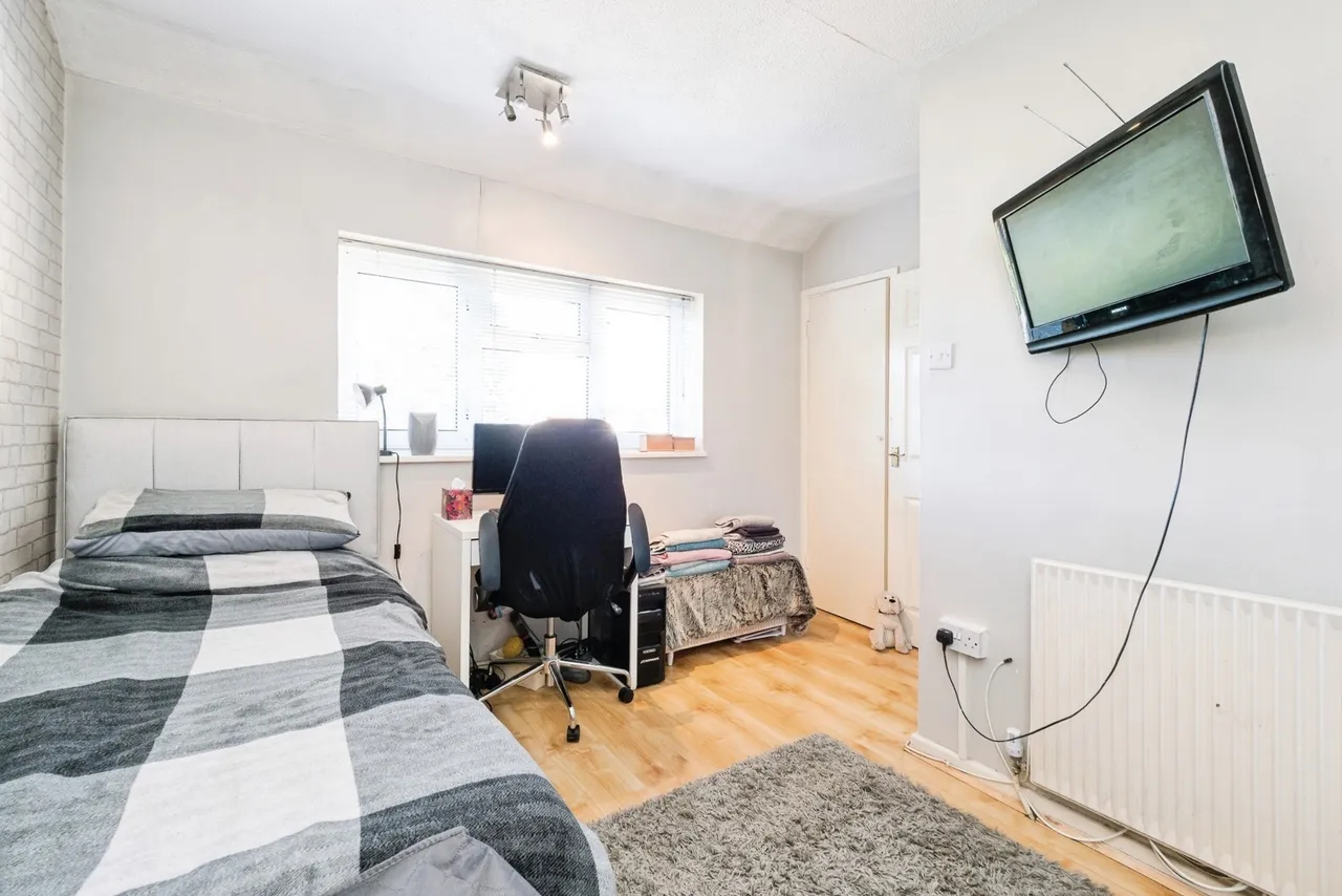 Roycraft Avenue, Barking, IG11, photo 19