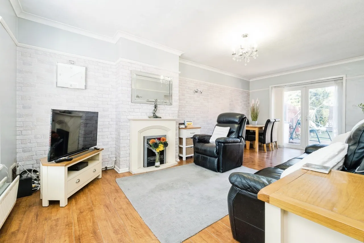 Roycraft Avenue, Barking, IG11, photo 2