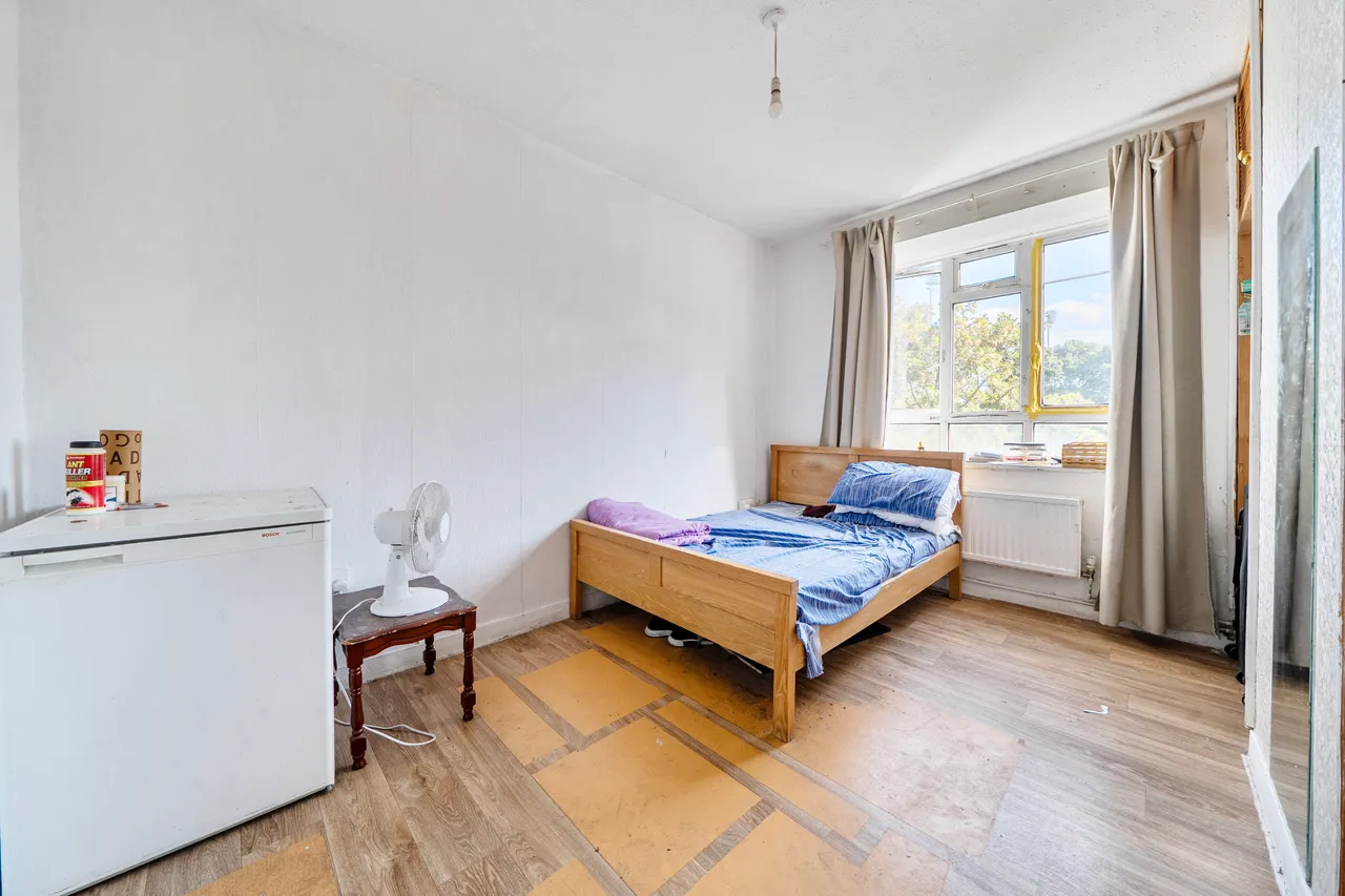 75 Mackay House, White City Estate, London, photo 10