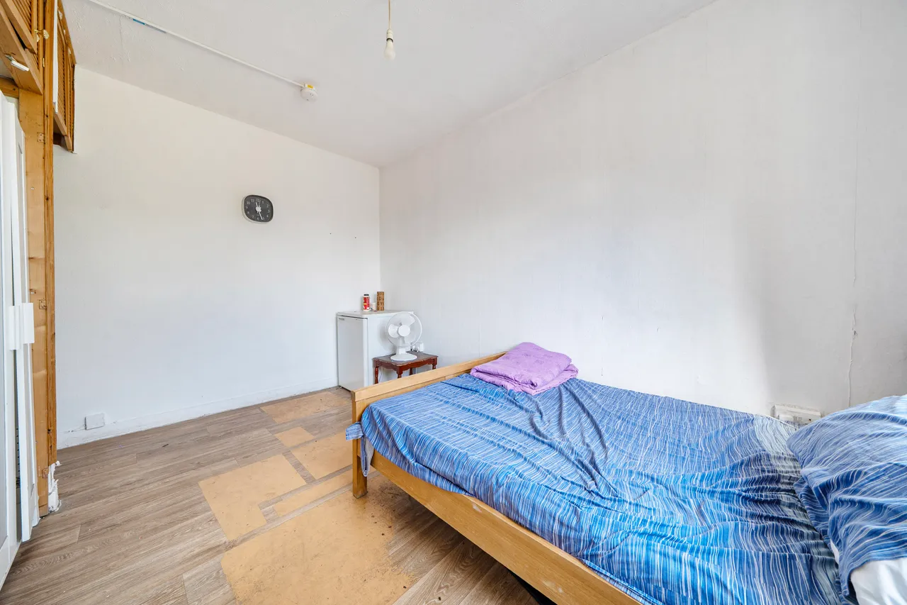 75 Mackay House, White City Estate, London, photo 12