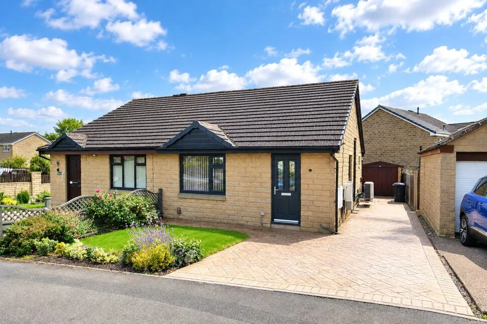 1 bed house for sale, Barden Drive, Bingley, BD16