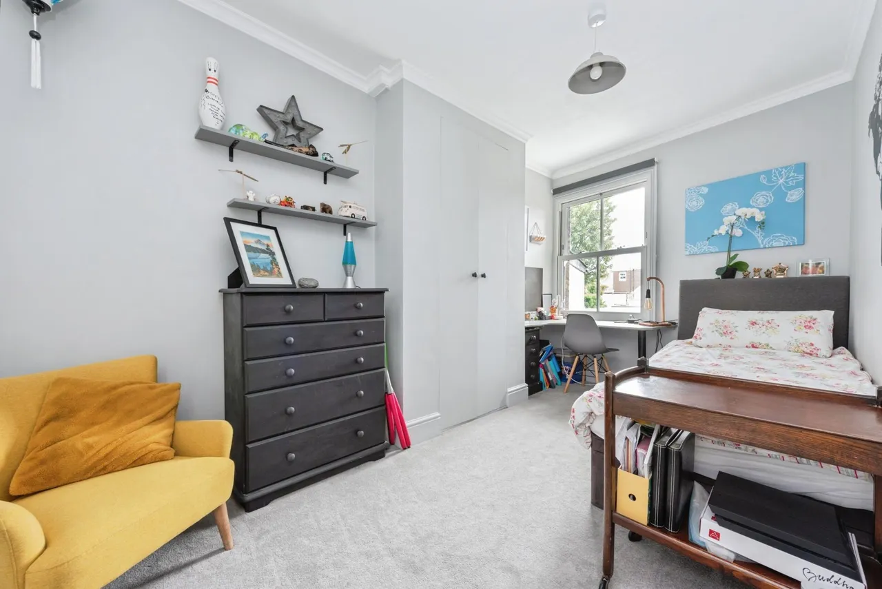 Victor Road, Teddington, TW11, photo 15