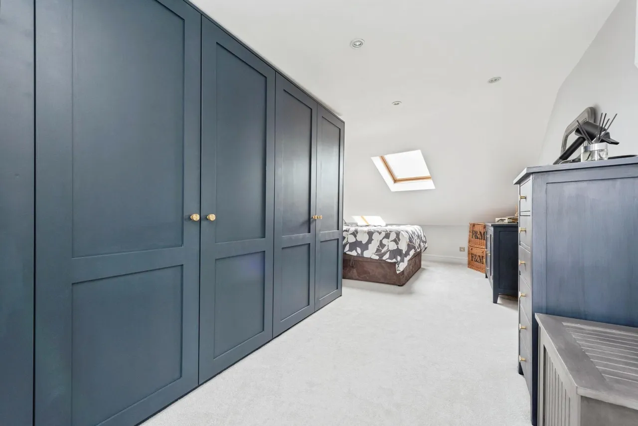Victor Road, Teddington, TW11, photo 19