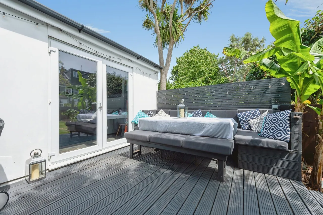 Victor Road, Teddington, TW11, photo 27