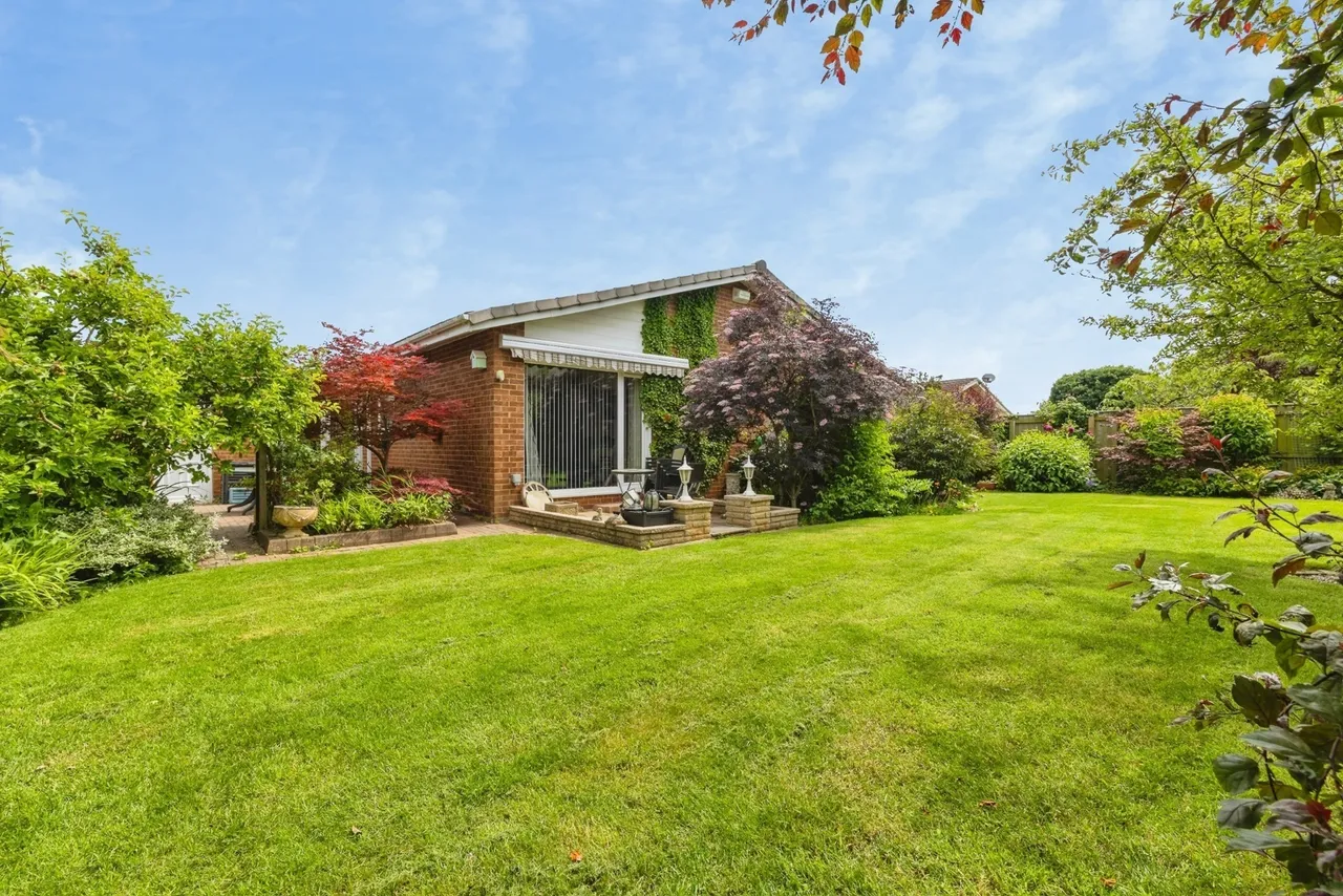 Woodlands Drive, Yarm, TS15, photo 2