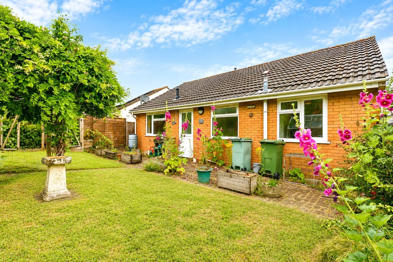 Beech Tree Close, Wiveliscombe, TA4, photo 3