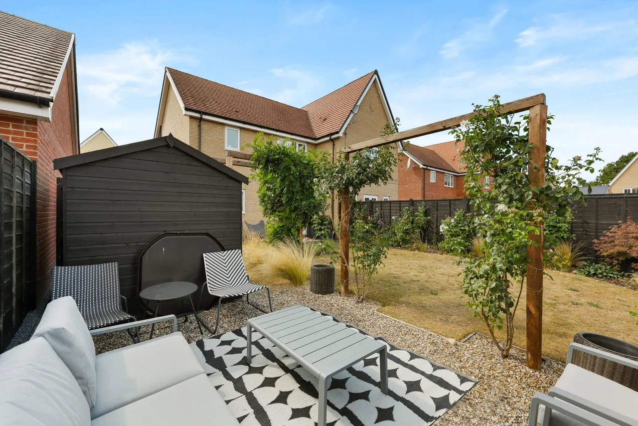 Memorial Way, Ardleigh, CO4, photo 17