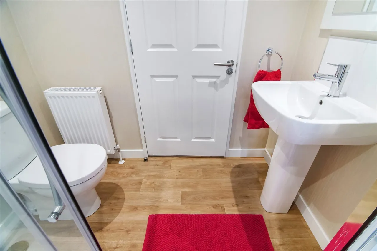 Neilston, Glasgow, G78, photo 9