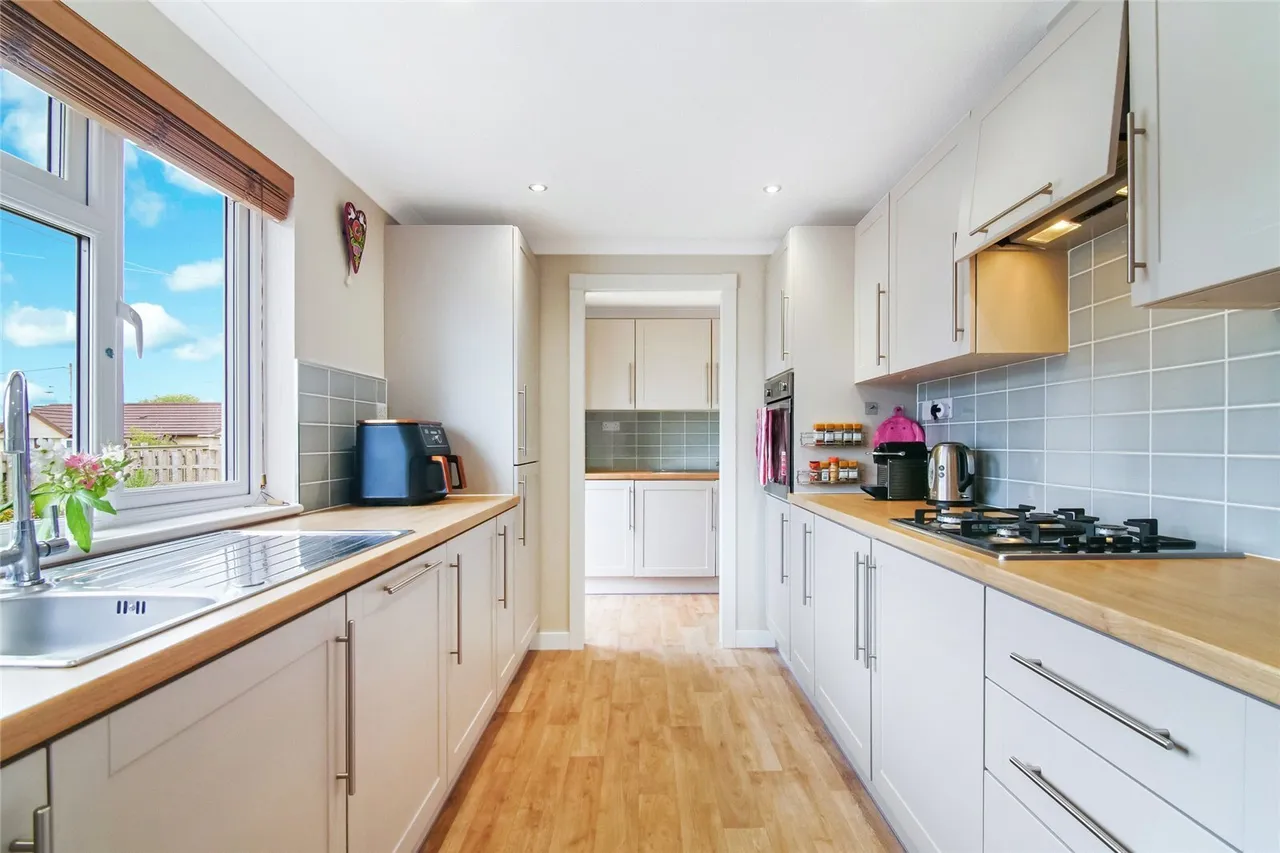 Neilston, Glasgow, G78, photo 6