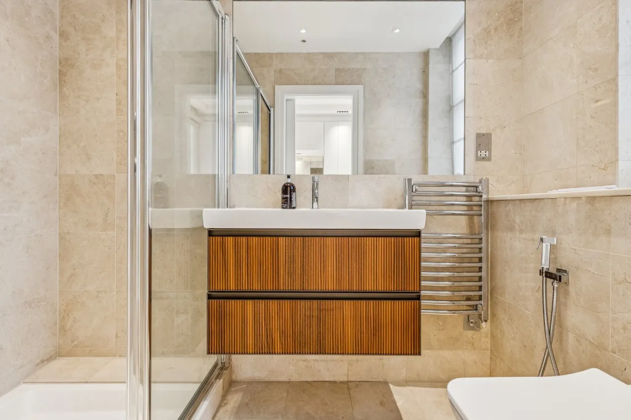 Lowndes Square, Knightsbridge, SW1X, photo 5