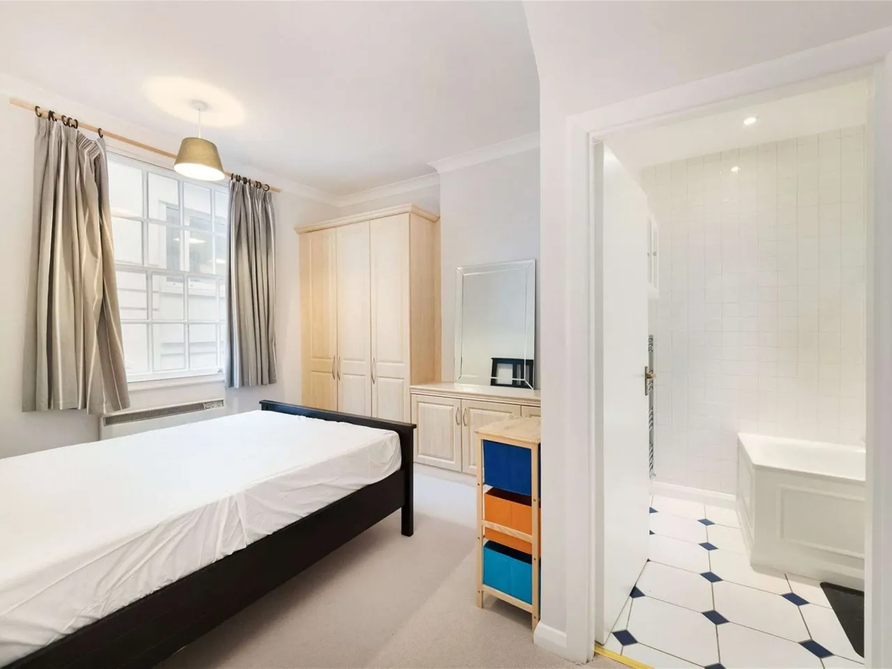 Bourdon Street, London, W1K, photo 7
