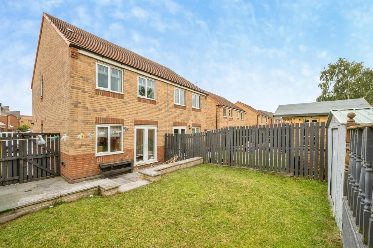 Smithy Croft, Bolton-Upon-Dearne, S63, photo 4