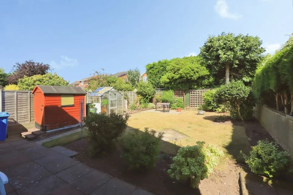 Turnham Green, Perton Wolverhampton, Staffordshire, WV6, photo 6