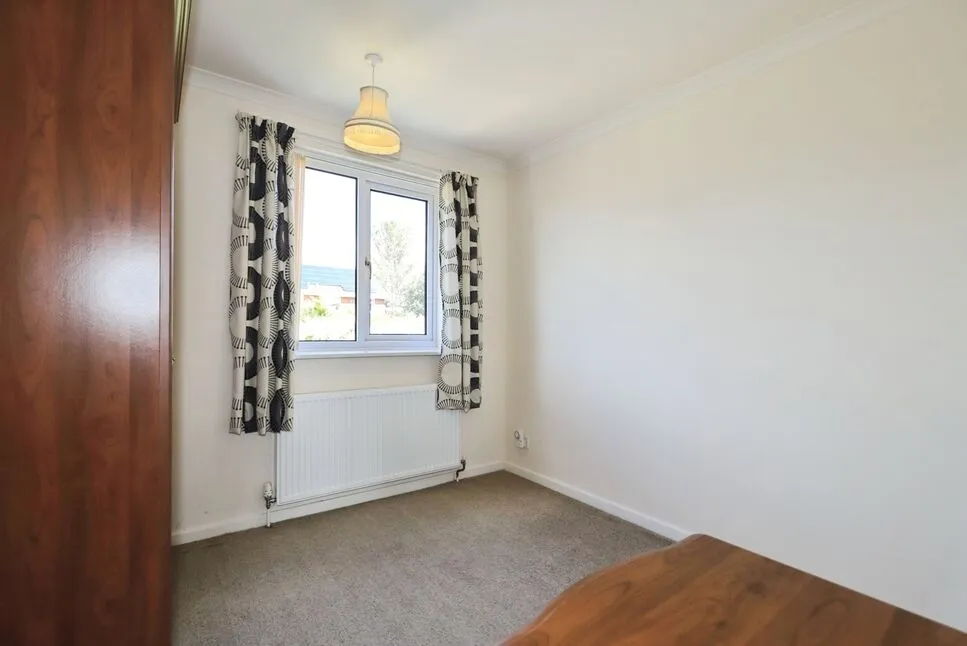 Turnham Green, Perton Wolverhampton, Staffordshire, WV6, photo 9