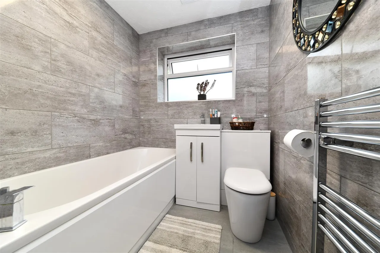 Thirlmere, Stevenage, Herts, SG1 6AH, photo 8