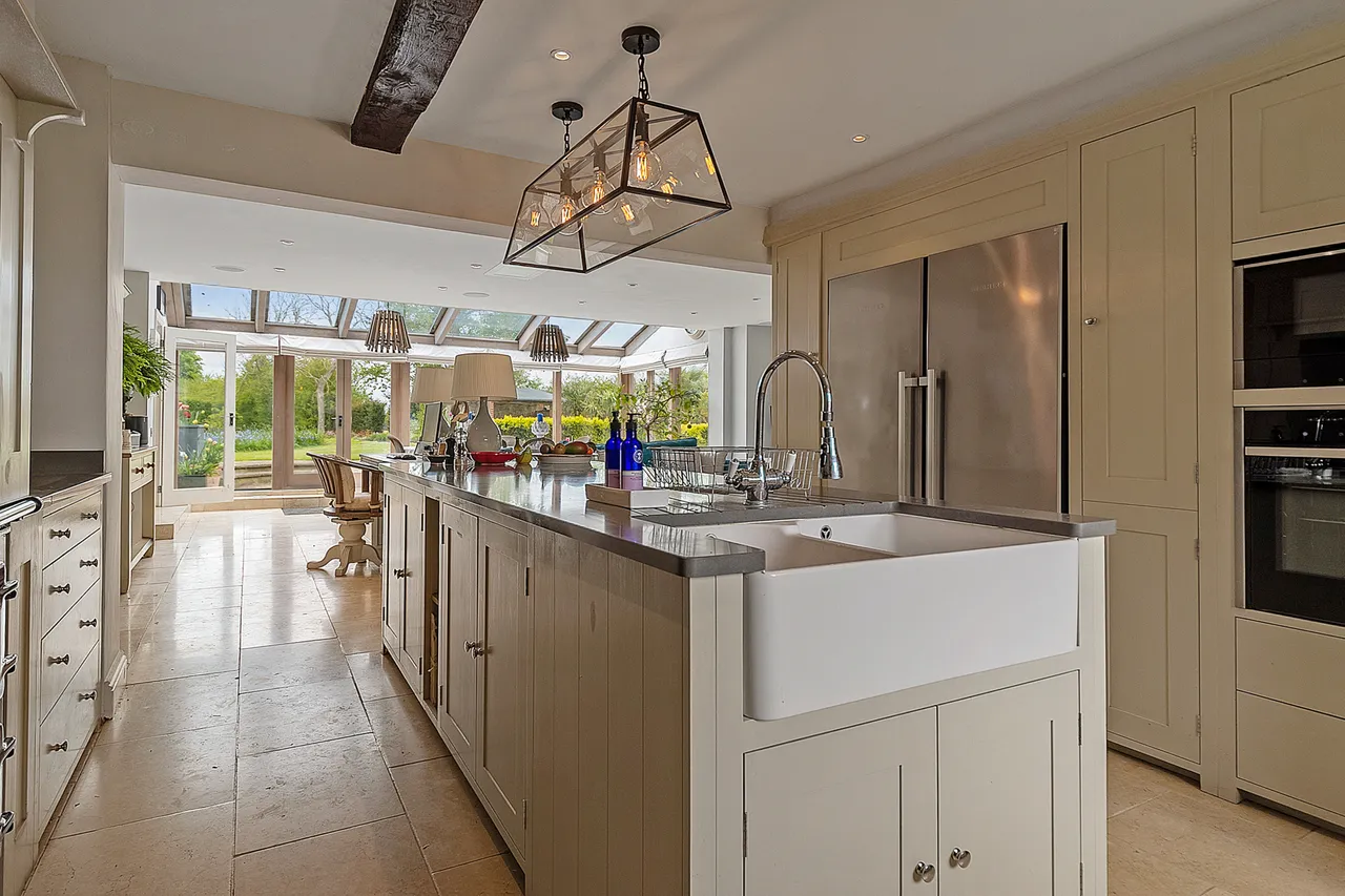 Bridge Farm, Faringdon, SN7, photo 5