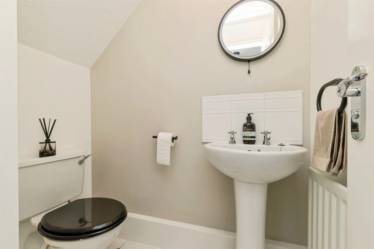 Nuthatch Close, Hartlepool, TS26, photo 8