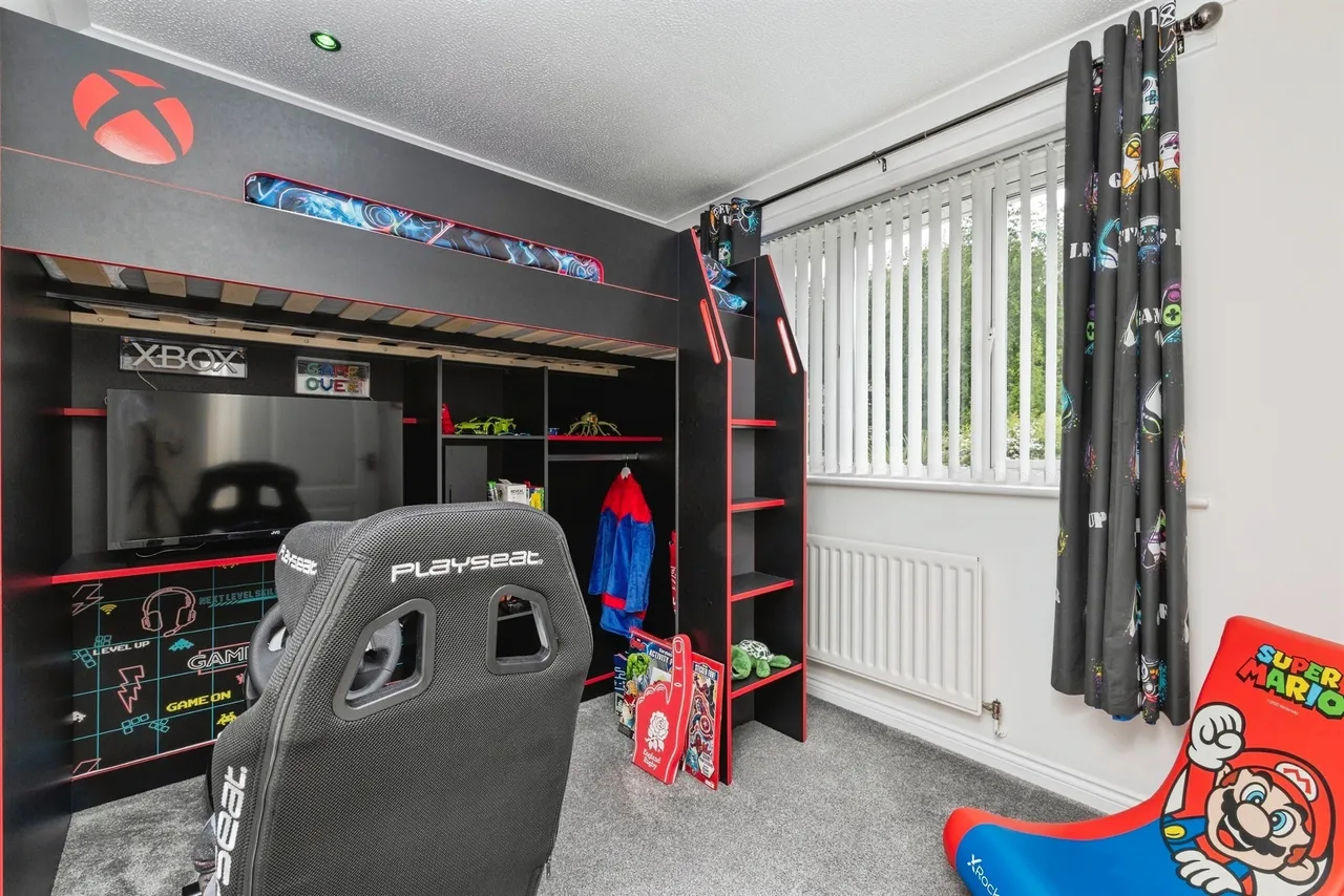 Nuthatch Close, Hartlepool, TS26, photo 13