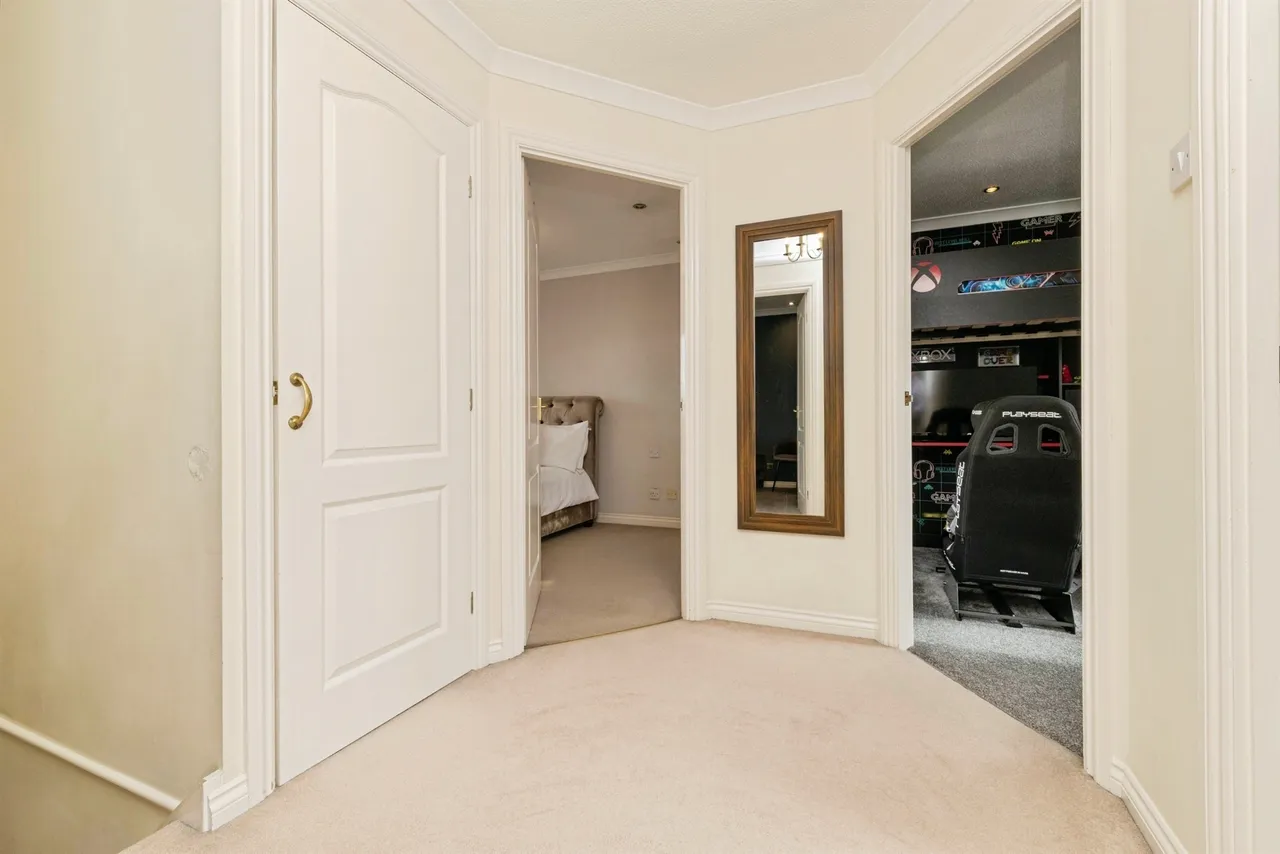 Nuthatch Close, Hartlepool, TS26, photo 9