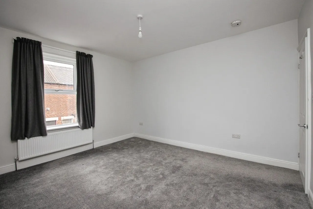 Newland Street, Wakefield, WF1, photo 11