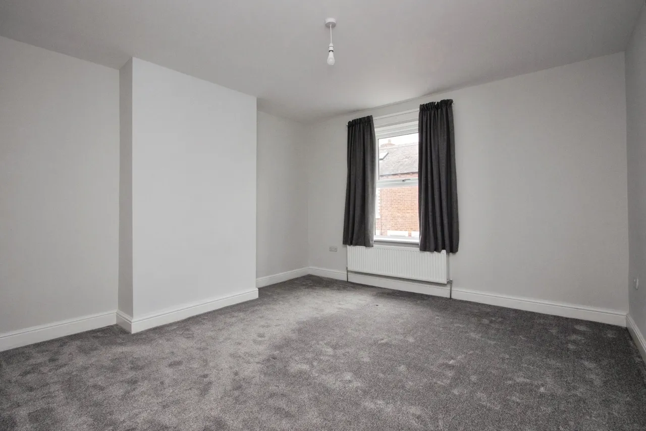 Newland Street, Wakefield, WF1, photo 12