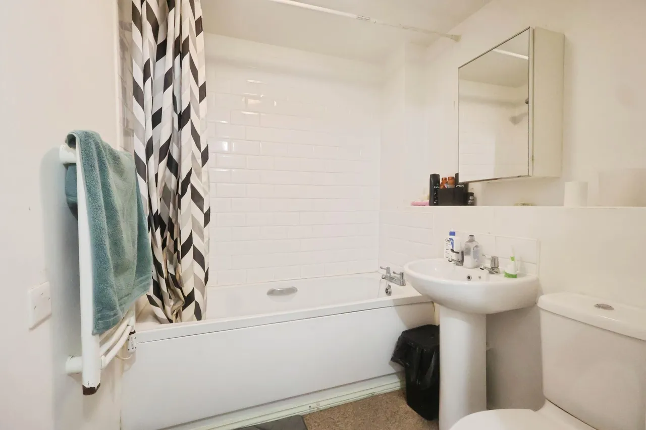 Cordelia Close, Stratford-upon-Avon, CV37, photo 6