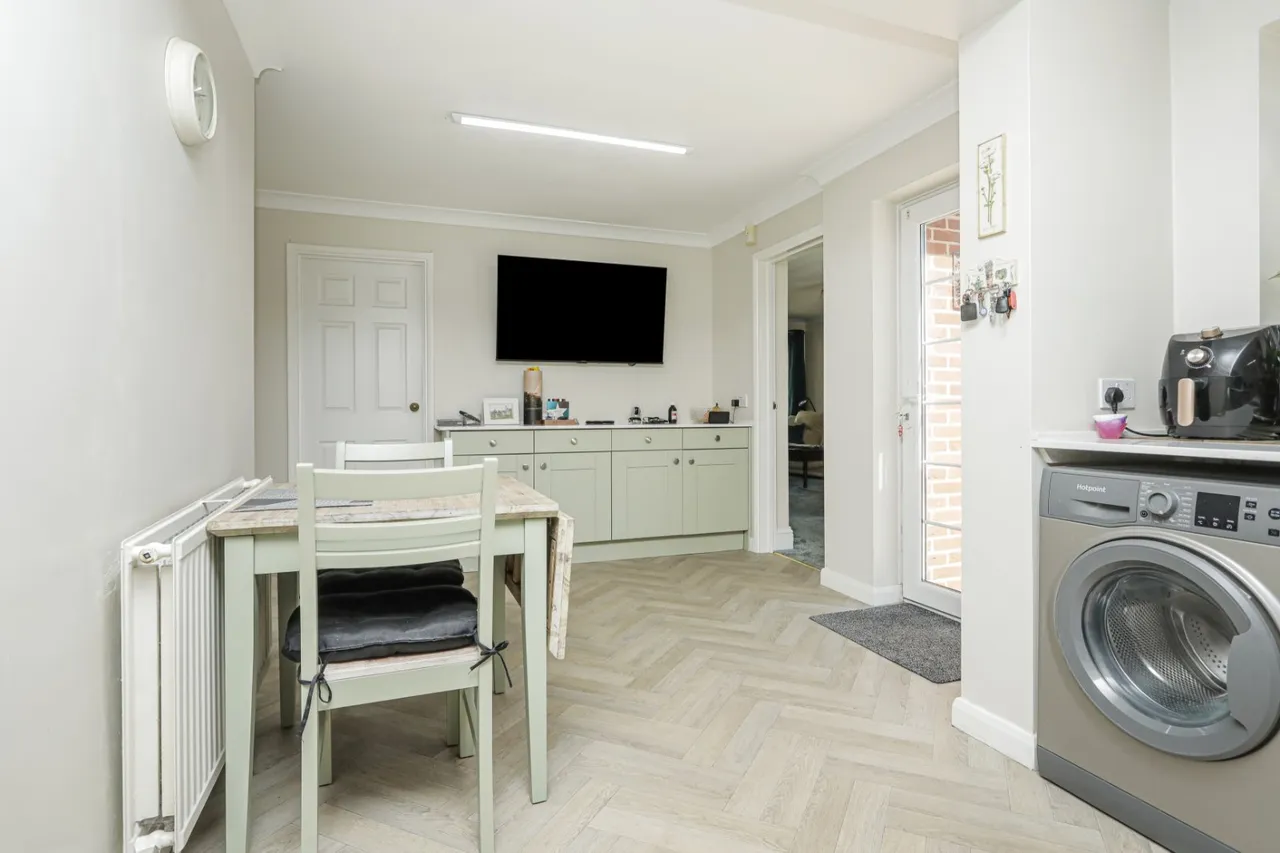 Valley Road, Margate, CT9, photo 16