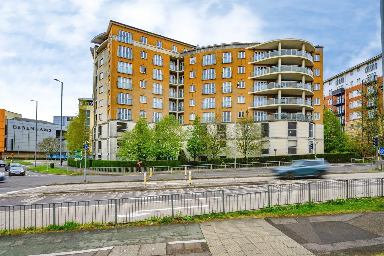 2 bed flat for sale — Selden Hill, Hemel Hempstead
