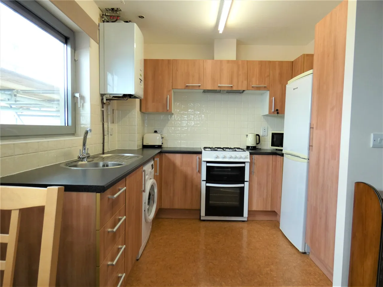 Priestley Road, Basingstoke, Hampshire, RG24 9FB, photo 3