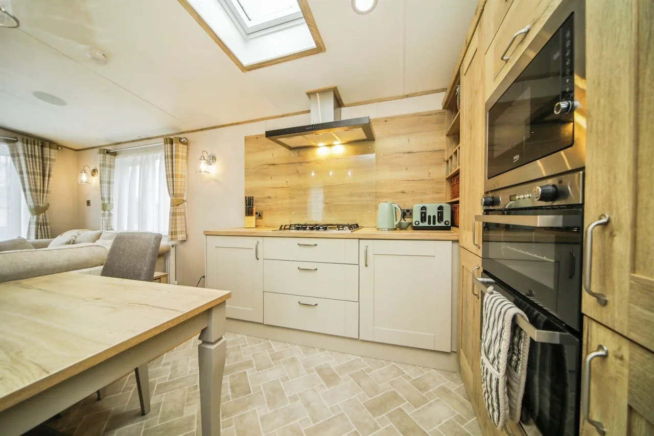 Carlton Lane, Carlton, Saxmundham, photo 3