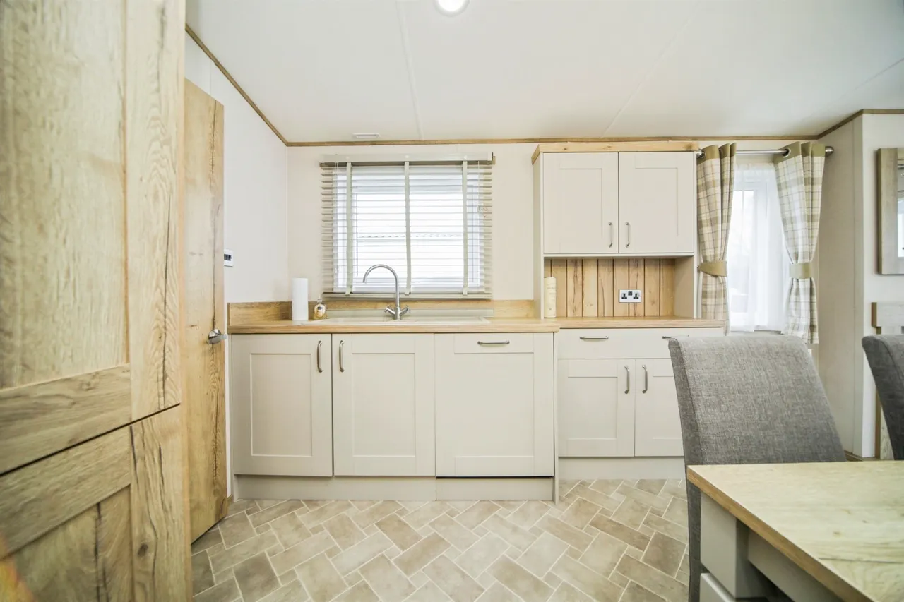 Carlton Lane, Carlton, Saxmundham, photo 6