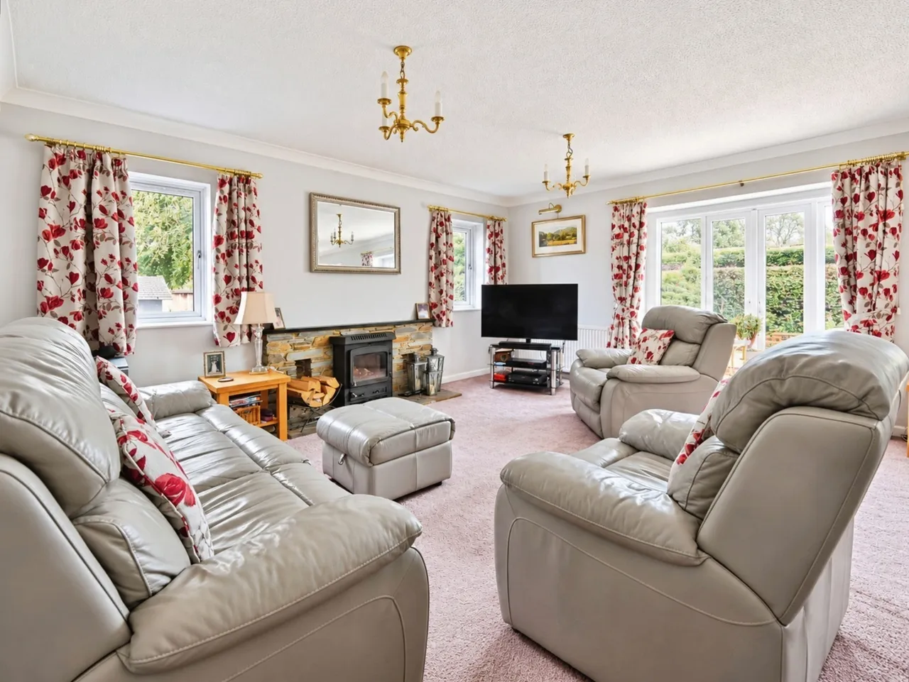 Hylands Close, West Hill, EX11, photo 5
