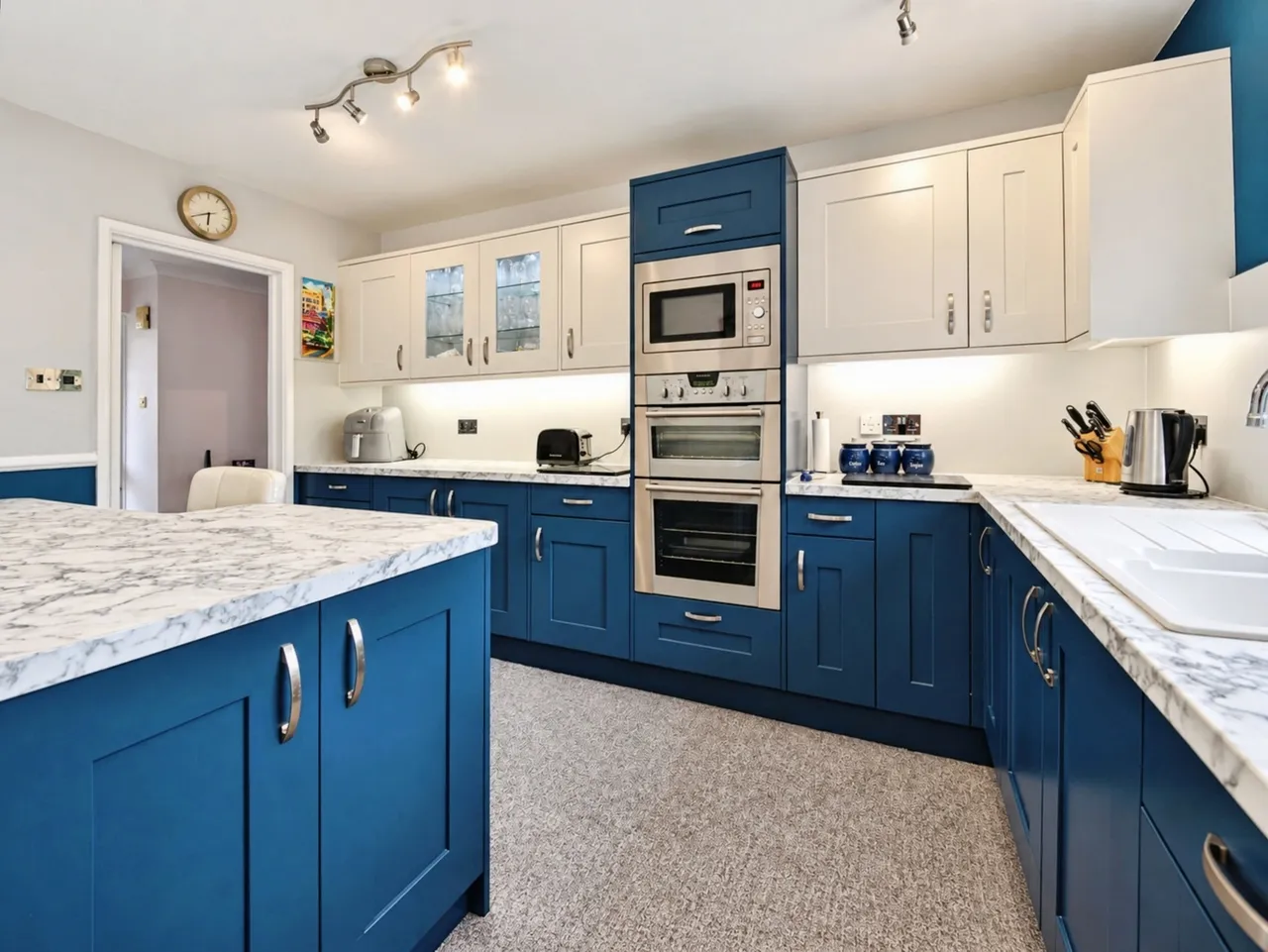 Hylands Close, West Hill, EX11, photo 2