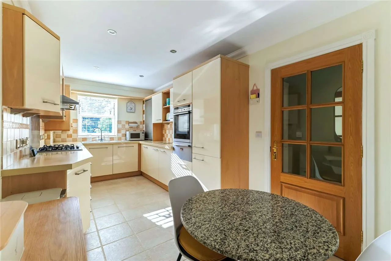 De Mauley Road, Poole, Dorset, BH13 7HN, photo 5