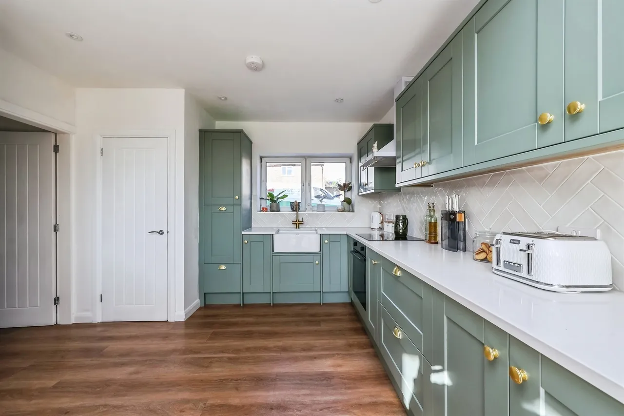 Derbyshire Avenue, West Hallam, DE7, photo 8
